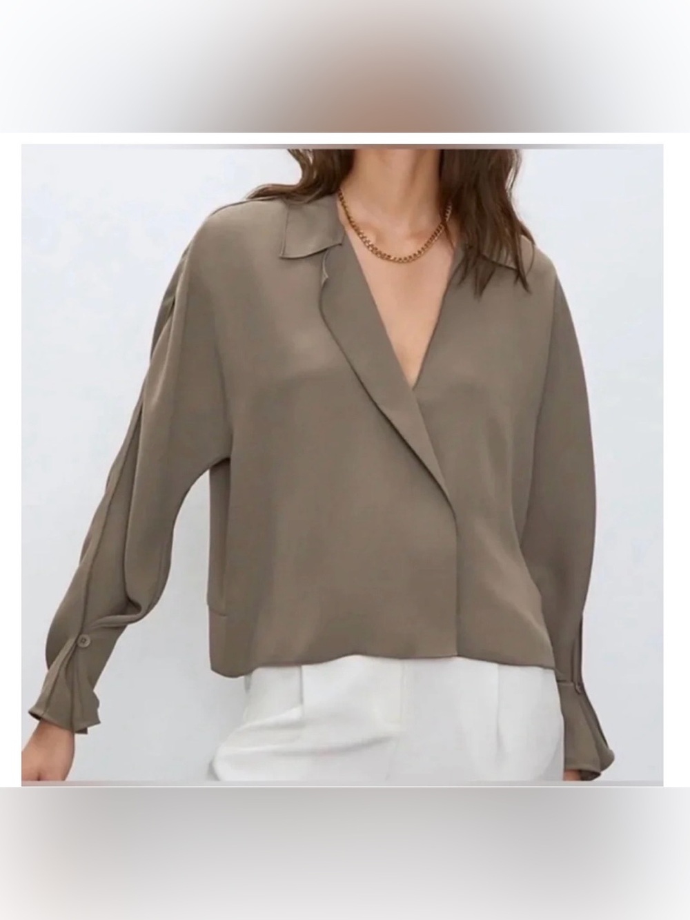 Aritzia Babaton Neutral Taupe Blouse